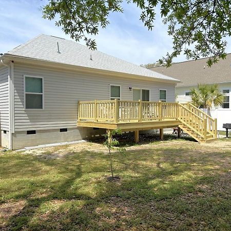 Villa Shrimp On The Barbee Oak Island Esterno foto
